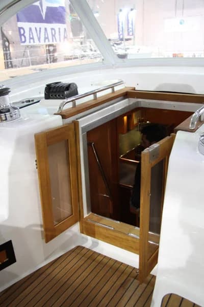Bavaria Cruiser 45 — каюта