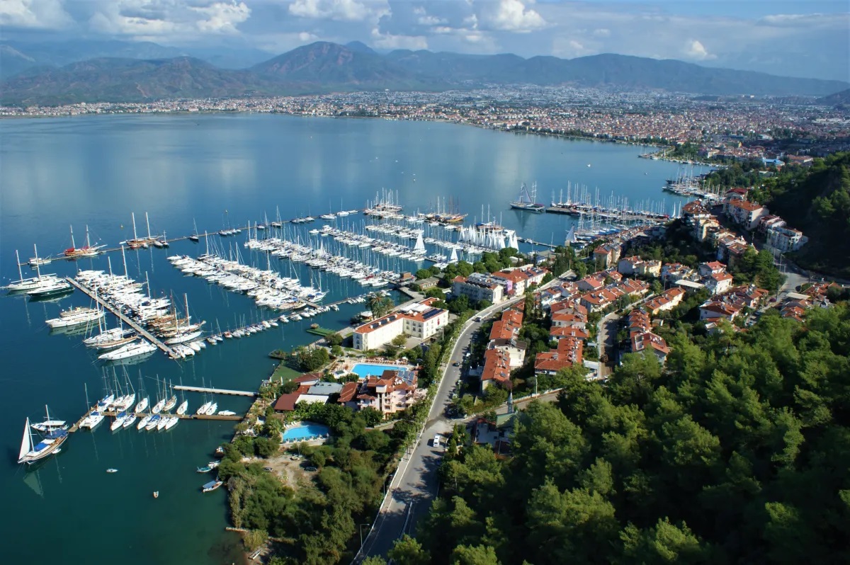 Ece Saray Marina, Фетхие